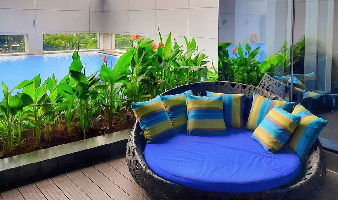 Pool’s Terrace