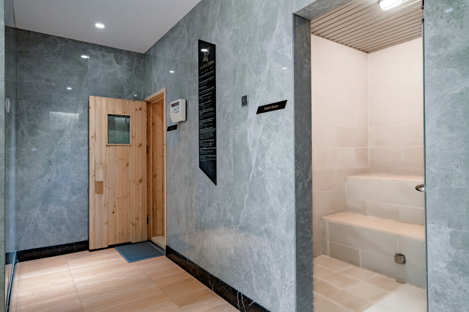 Steam and Sauna
