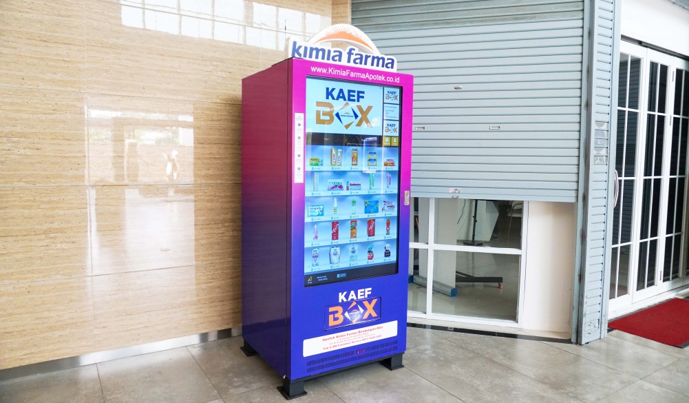 Public Domaine - Kimia Farma Vending Machine